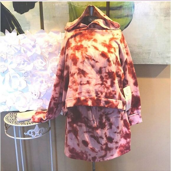 Nwt plus sz 2x hoodie & shorts pink tie die marble pattern - Picture 1 of 16